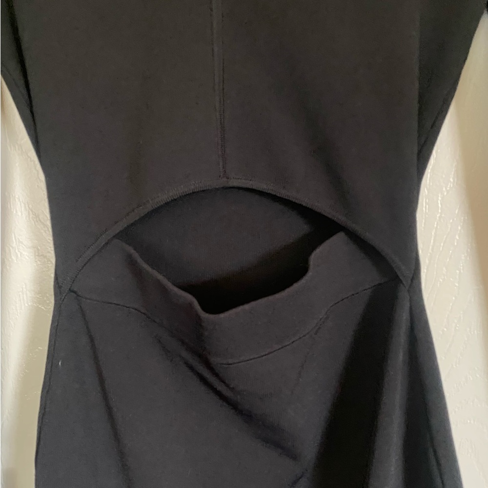 REISS FREYA CUT-OUT DRESS    NEW CONDITION - Picture 11 of 16